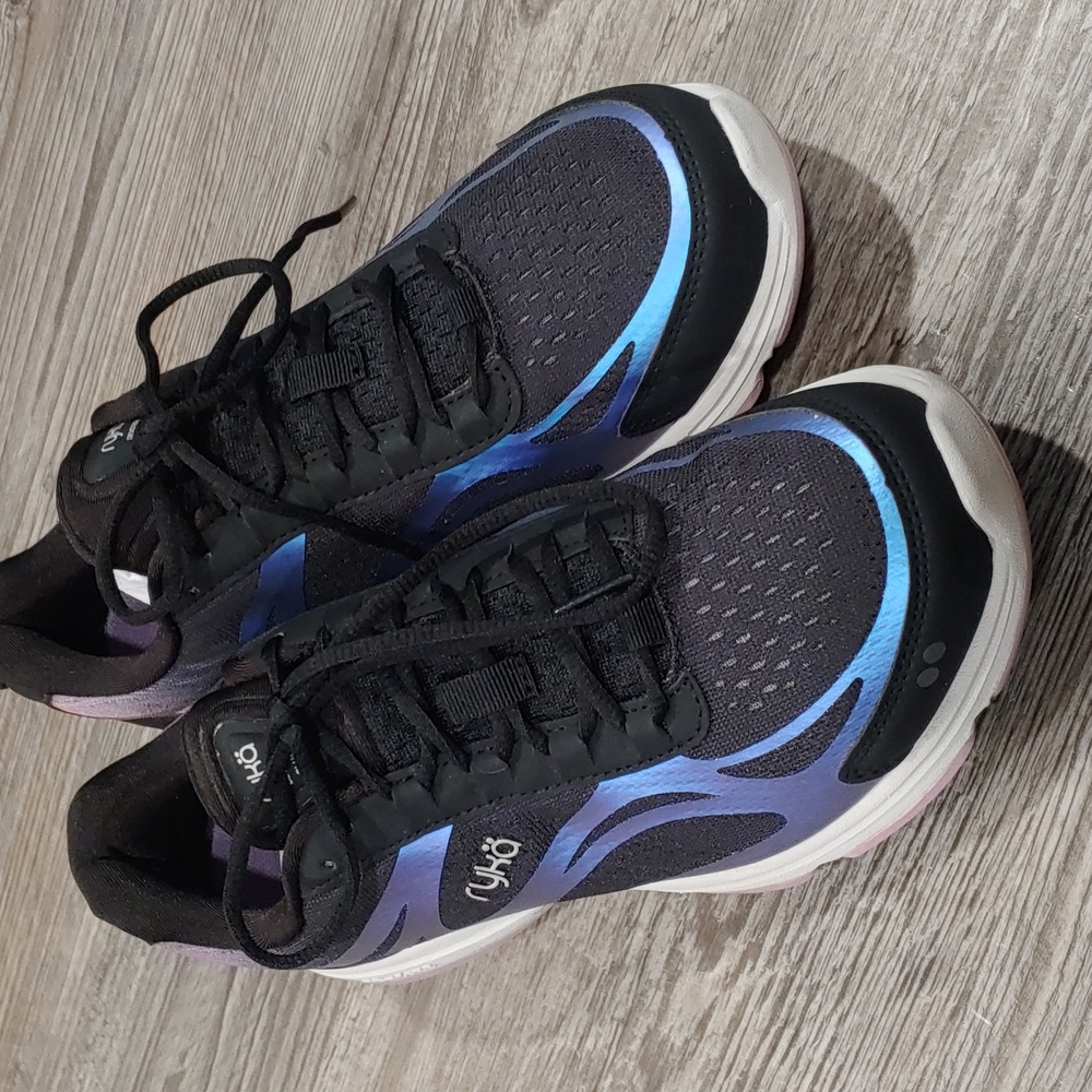 NIB Ryka Devo Plus 2 Sneakers